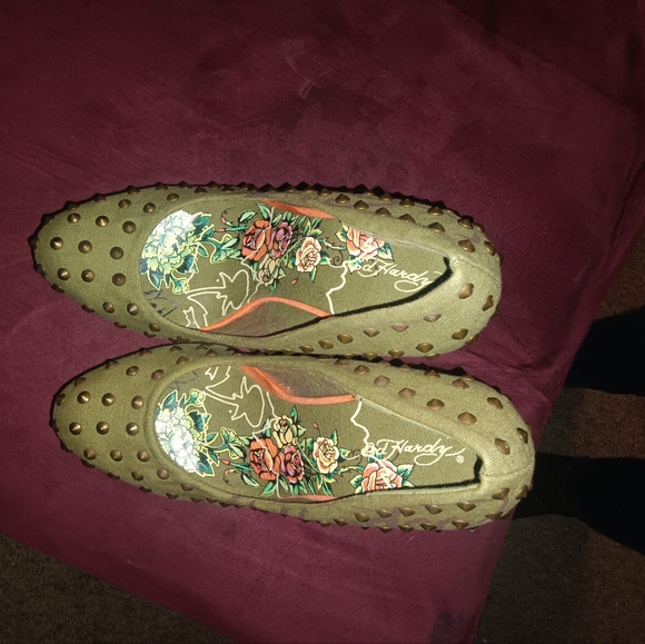 ED HARDY Studded Platform Heels - Picture 3 of 9